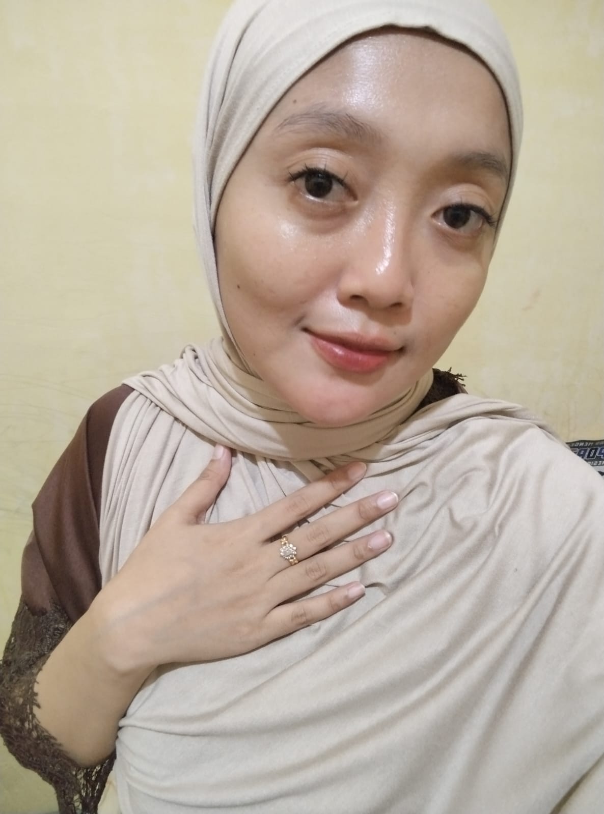 Ella safitri